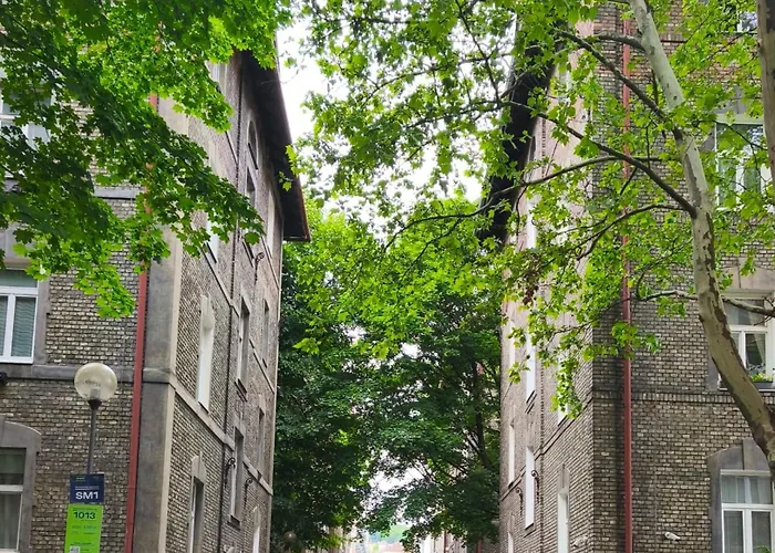 Zehn House 3 In The Center Apartmán