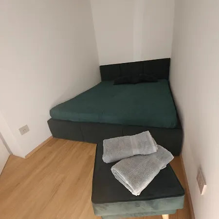 Zehn House 3 In The Center * Bratislava