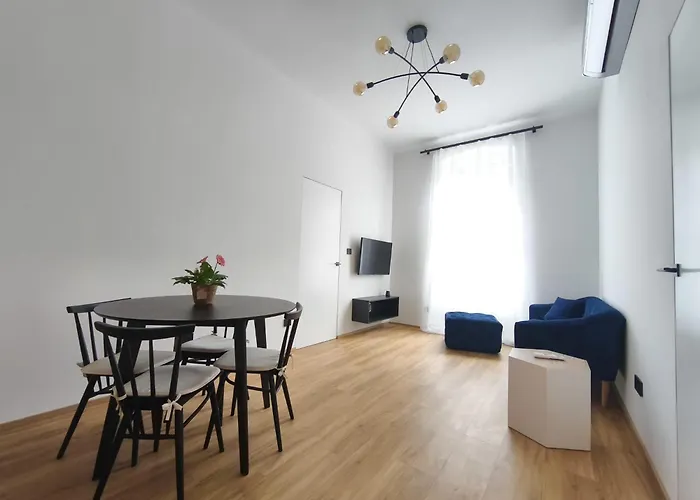 Zehn House 3 In The Center * Bratislava