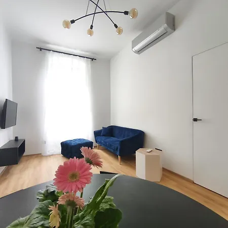 Zehn House 3 In The Center * Bratislava